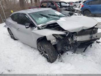  Salvage Nissan Maxima