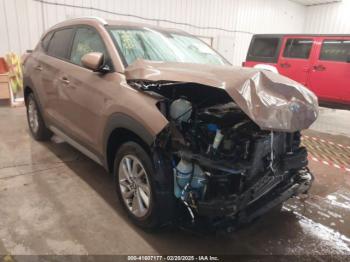  Salvage Hyundai TUCSON