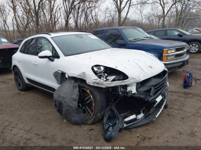  Salvage Porsche Macan