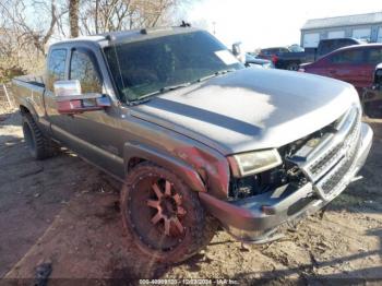  Salvage Chevrolet Silverado 2500