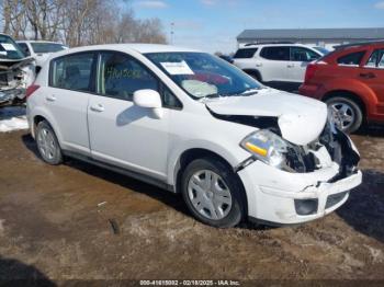  Salvage Nissan Versa