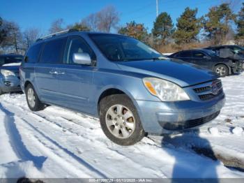  Salvage Hyundai Entourage