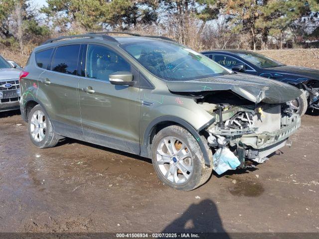  Salvage Ford Escape