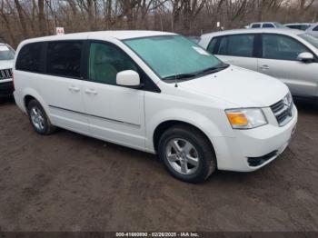  Salvage Dodge Grand Caravan