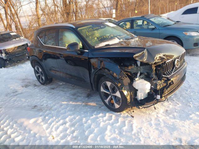  Salvage Volvo XC40