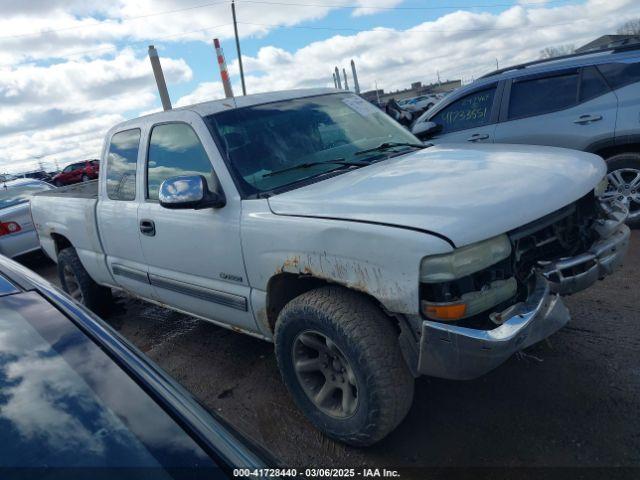 Salvage Chevrolet Silverado 1500