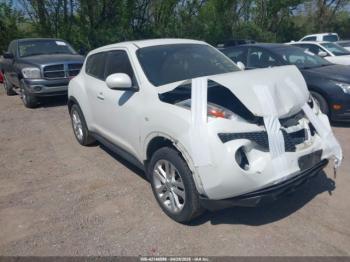  Salvage Nissan JUKE