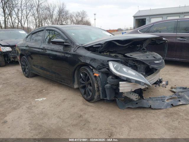  Salvage Chrysler 200