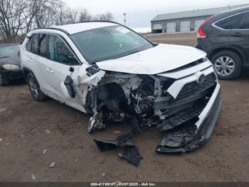  Salvage Toyota RAV4