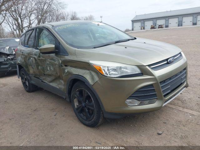  Salvage Ford Escape