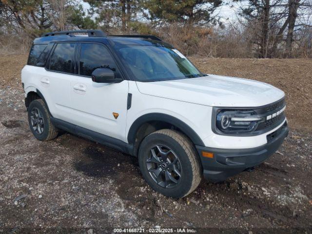 Salvage Ford Bronco
