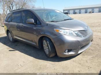  Salvage Toyota Sienna