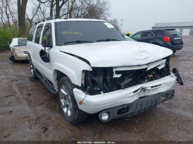  Salvage Chevrolet Suburban 1500