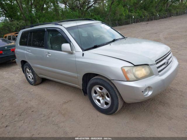  Salvage Toyota Highlander