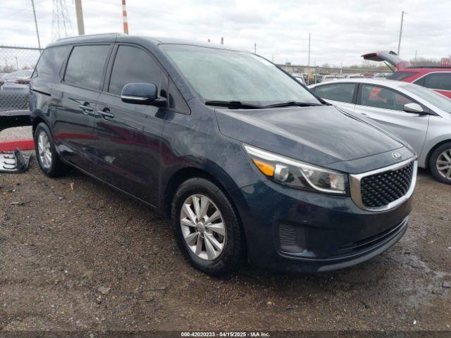  Salvage Kia Sedona