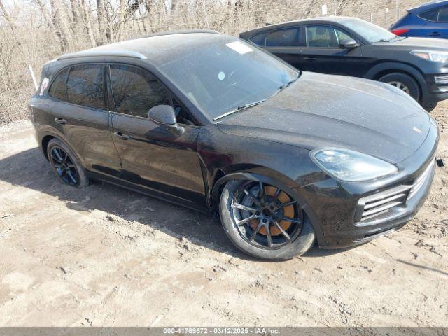  Salvage Porsche Cayenne