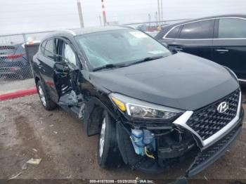  Salvage Hyundai TUCSON