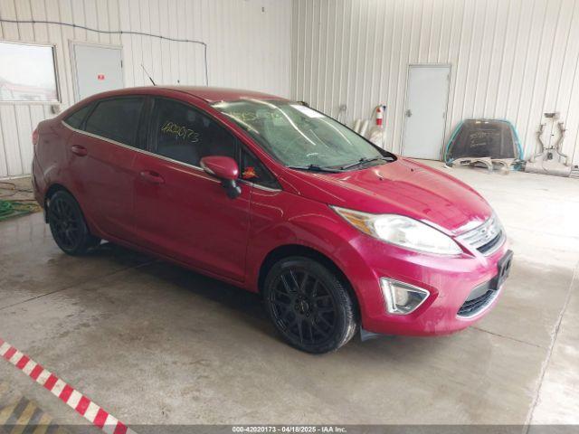  Salvage Ford Fiesta