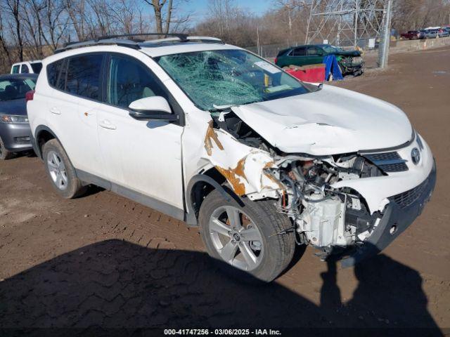  Salvage Toyota RAV4