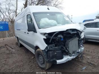  Salvage Mercedes-Benz Sprinter Cargo Van