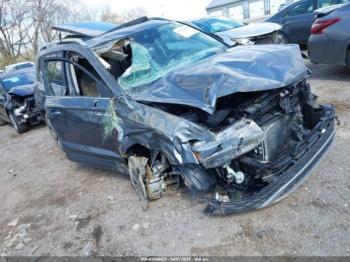  Salvage Volkswagen Taos