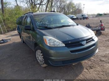  Salvage Toyota Sienna