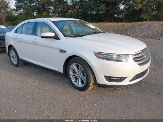  Salvage Ford Taurus