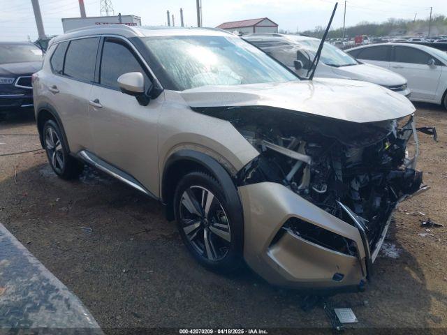  Salvage Nissan Rogue
