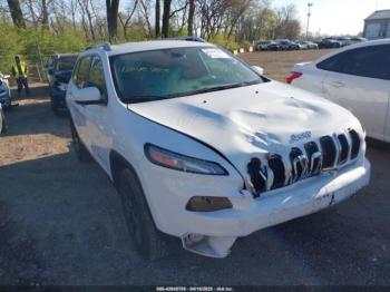  Salvage Jeep Cherokee