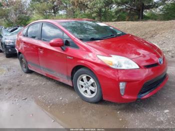  Salvage Toyota Prius