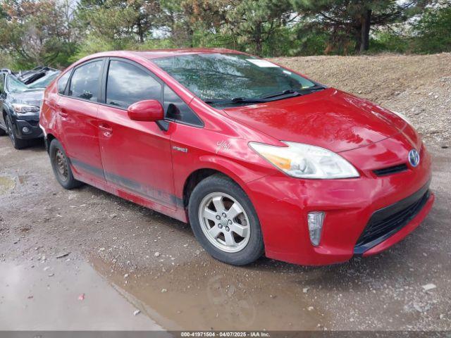  Salvage Toyota Prius