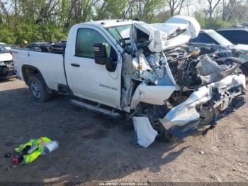  Salvage Chevrolet Silverado 2500