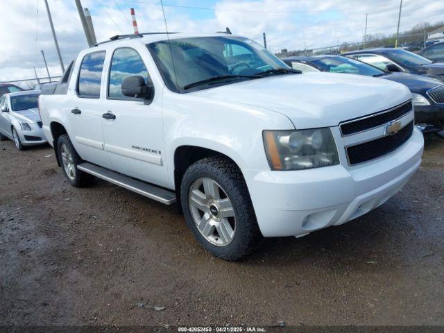  Salvage Chevrolet Avalanche 1500