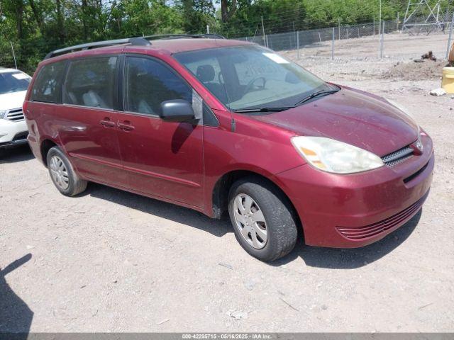  Salvage Toyota Sienna