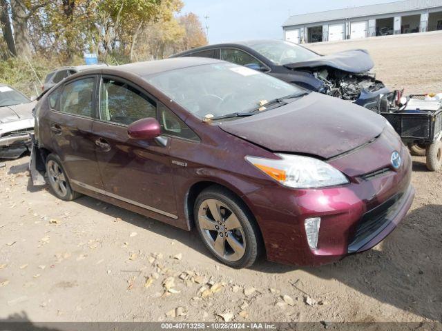  Salvage Toyota Prius