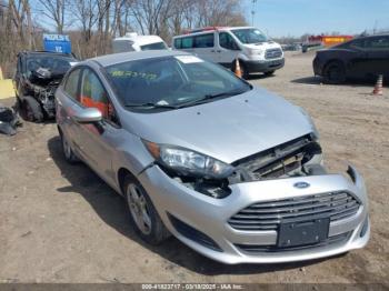  Salvage Ford Fiesta