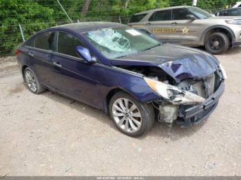  Salvage Hyundai SONATA