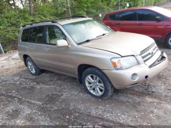  Salvage Toyota Highlander