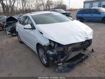  Salvage Hyundai ELANTRA