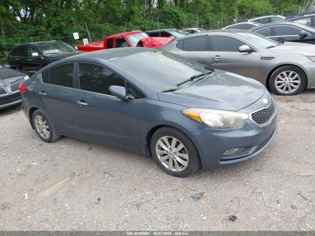  Salvage Kia Forte