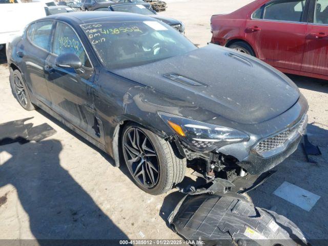  Salvage Kia Stinger
