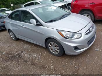  Salvage Hyundai ACCENT