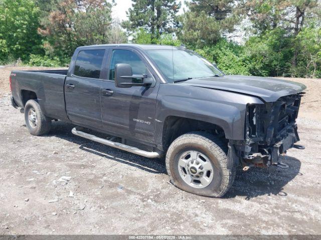  Salvage Chevrolet Silverado 2500