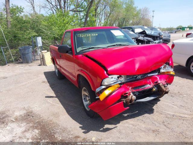  Salvage Chevrolet S-10