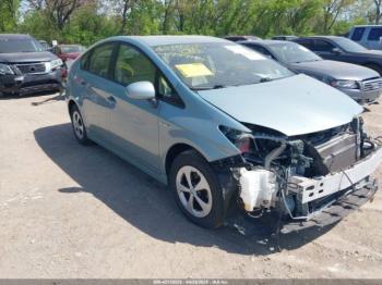  Salvage Toyota Prius