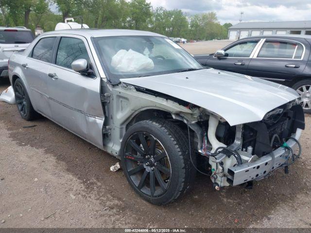  Salvage Chrysler 300c