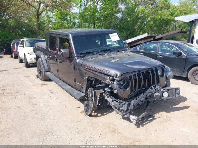  Salvage Jeep Gladiator