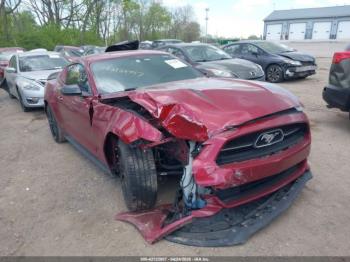  Salvage Ford Mustang