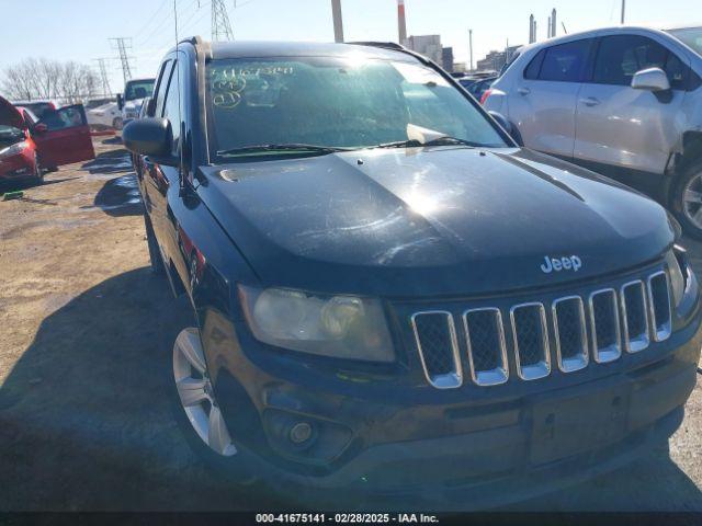  Salvage Jeep Compass