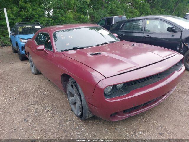  Salvage Dodge Challenger